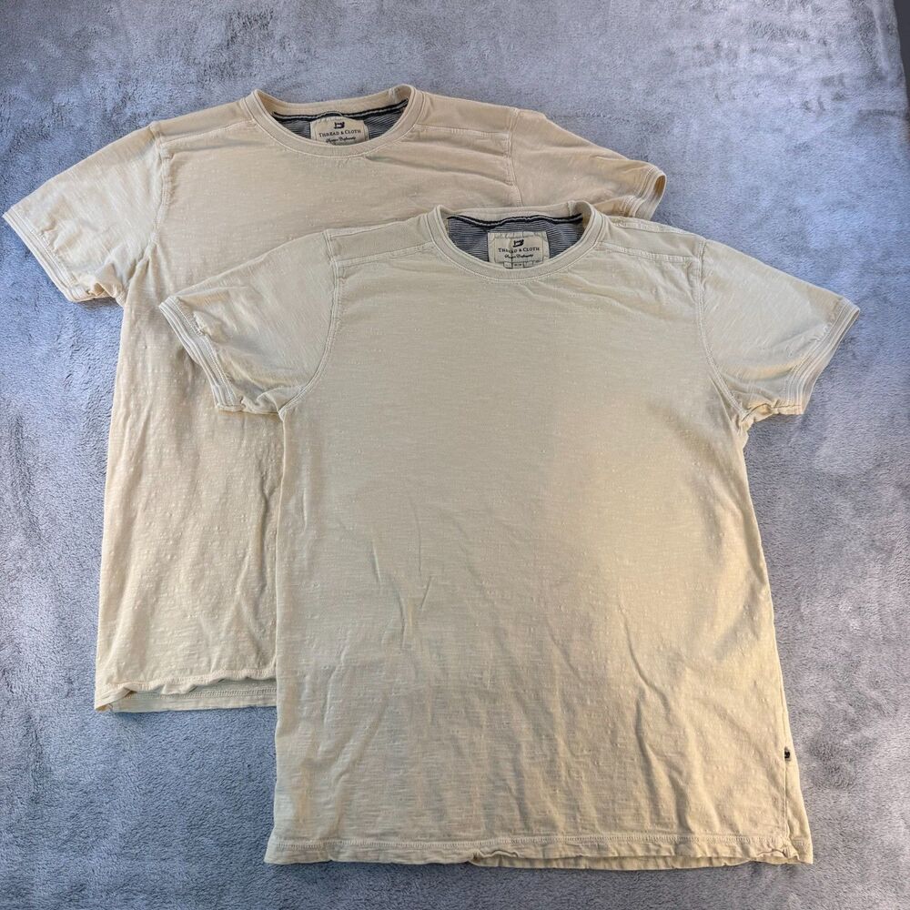 Thread & Cloth T Shirts Mens M Lot of 2 Cream Slub Cotton Short Sleeve Crew Neck